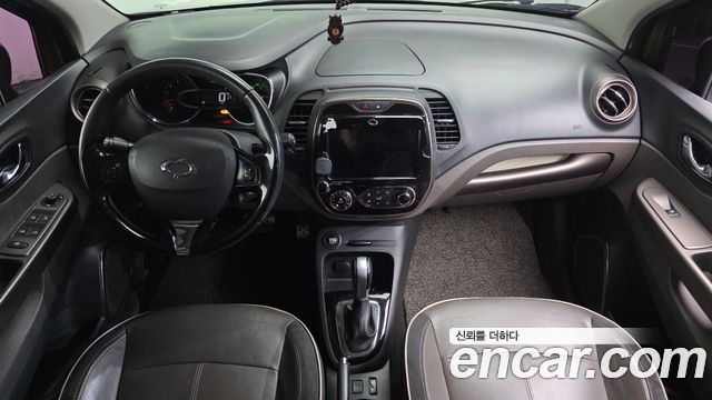 Renault Korea QM3 RE Signature 2017 — фото 7