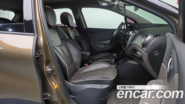 Renault Korea QM3 RE Signature 2017 — фото 11