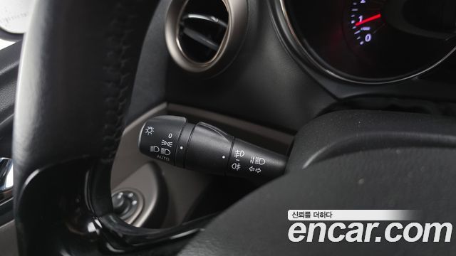 Renault Korea QM3 RE Signature 2017 — фото 17