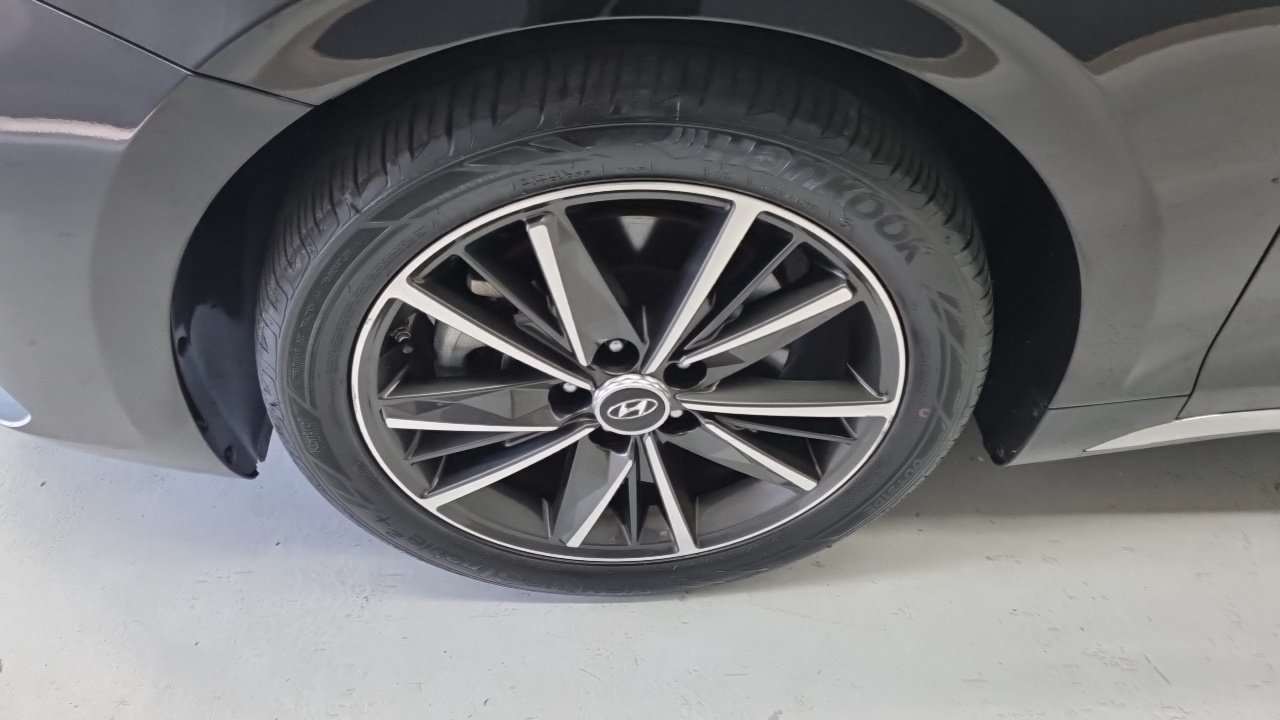 Hyundai Grandeur (IG) 2.5 Le Blanc 2023 — фото 5