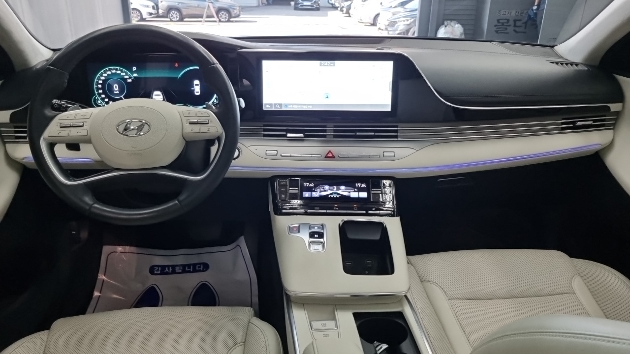 Hyundai Grandeur (IG) 2.5 Le Blanc 2023 — фото 7