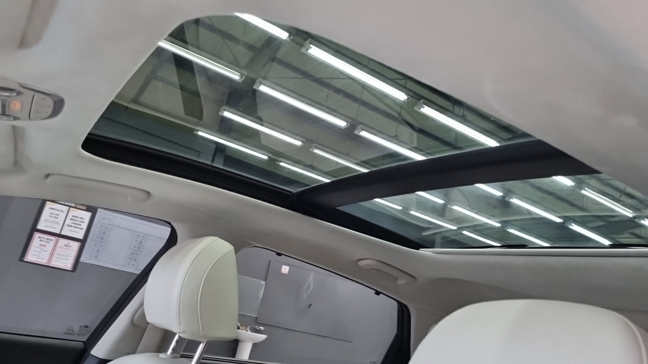 Hyundai Grandeur (IG) 2.5 Le Blanc 2023 — фото 19
