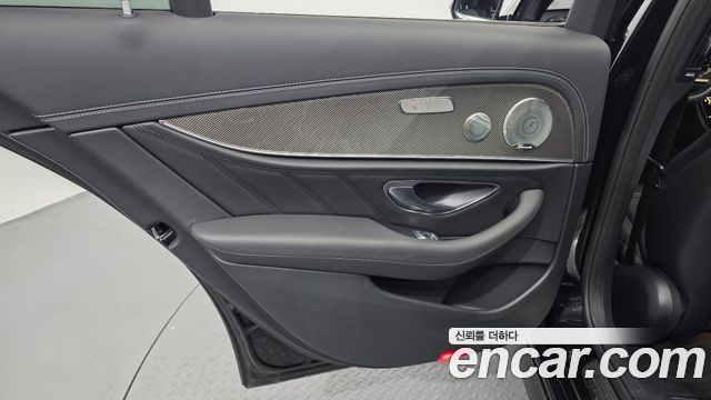 Mercedes-Benz E-Class (W213) E53 AMG 4MATIC+ 2021 — фото 25