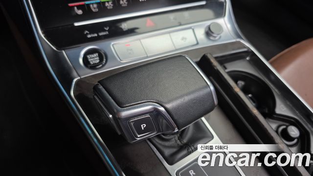 Audi A6 (C8) 45 TFSI Premium 2021 — фото 9