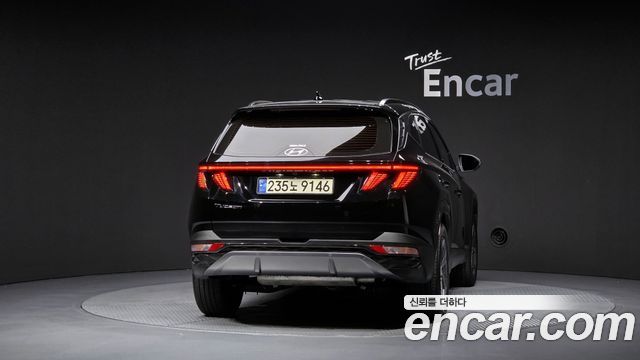 Hyundai Tucson (NX4) Gasoline 1.6 Turbo 2WD Inspiration 2022 — фото 4
