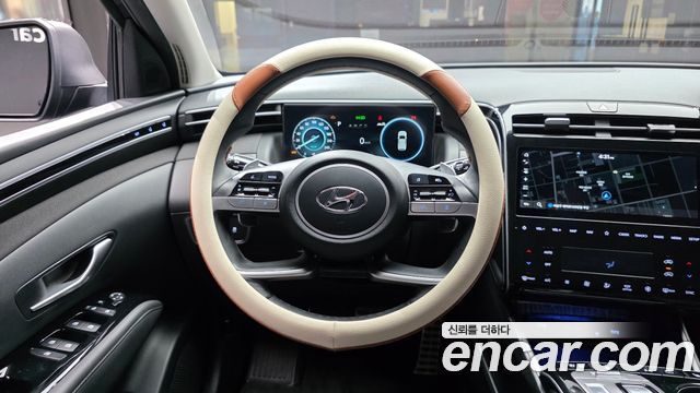Hyundai Tucson (NX4) Gasoline 1.6 Turbo 2WD Inspiration 2022 — фото 14
