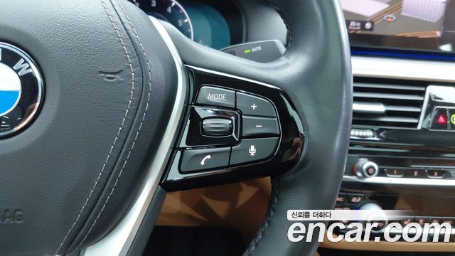 BMW 5 Series (G30) 520i Luxury 2019 — фото 18