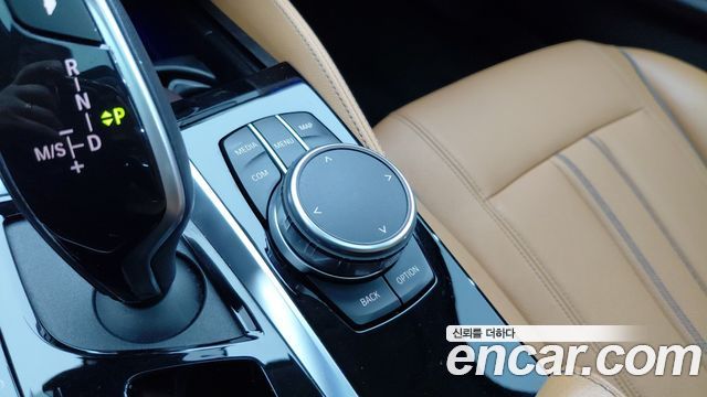 BMW 5 Series (G30) 520i Luxury 2019 — фото 22