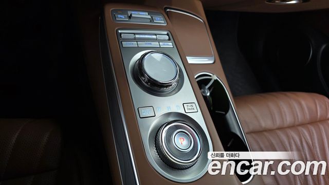 Genesis GV70 2.5T Gasoline 2WD 2021 — фото 9