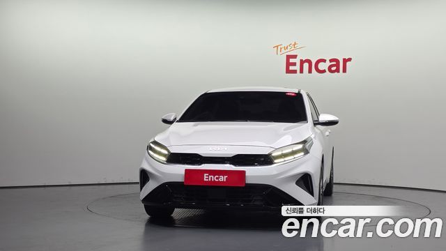 Kia K3 (II) 1.6 Prestige 2024 — фото 3