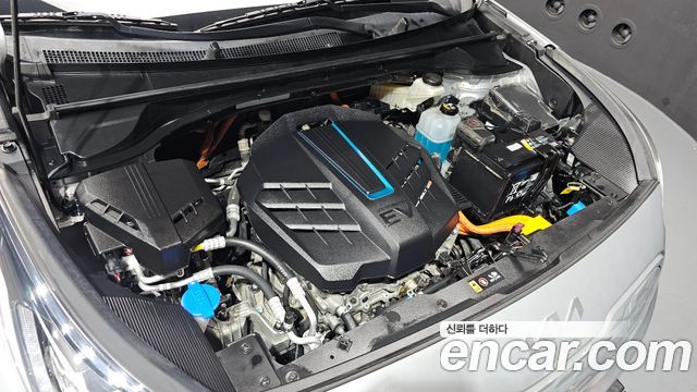 Kia Niro Plus Air 2023 — фото 6