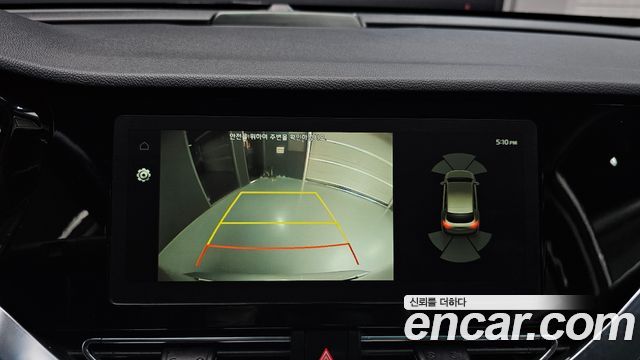 Kia Niro Plus Air 2023 — фото 14