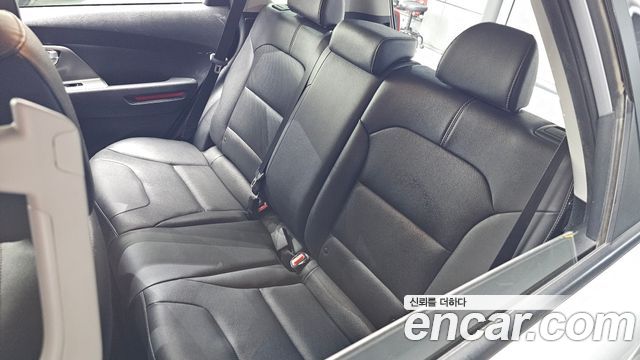 Kia Niro Plus Air 2023 — фото 30