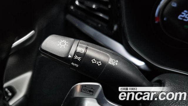 Kia Niro Plus Air 2023 — фото 34