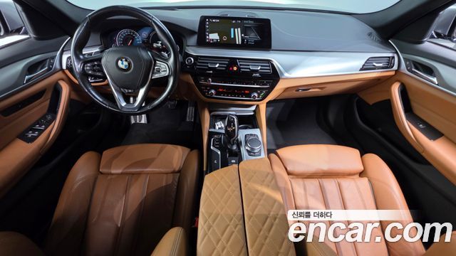 BMW 5 Series (G30) 520d xDrive M Sport Package 2017 — фото 7