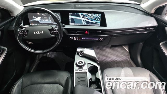 Kia EV6 Long Range Air 2023 — фото 7