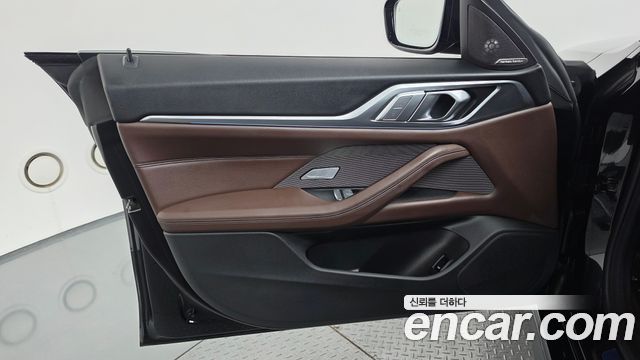 BMW i4 eDrive40 M Sports Pro 2024 — фото 24
