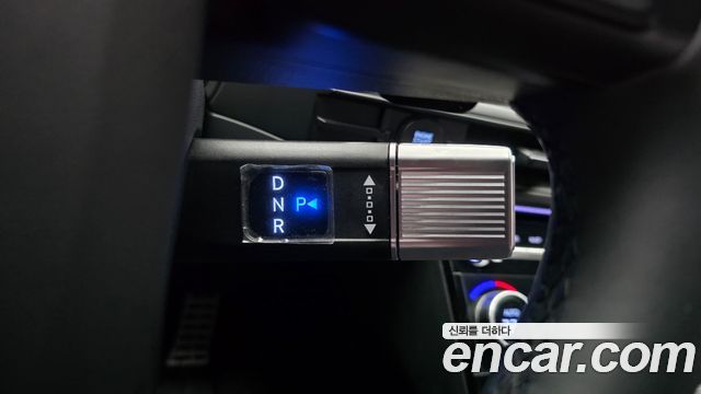Hyundai Santa Fe (MX5) HEV 1.6 4WD Calligraphy 2025 — фото 9