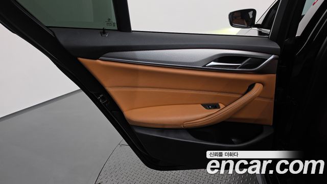 BMW 5 Series (G30) 520d xDrive M Sport Package 2018 — фото 25