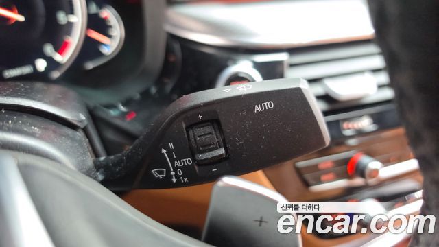 BMW 5 Series (G30) 520d xDrive M Sport Package 2018 — фото 39