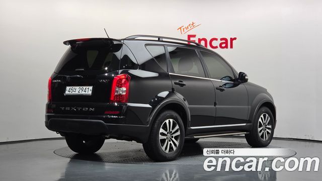 KG Mobility (SsangYong) Rexton W 2.0 4WD RX7 Prestige 2013 — фото 2
