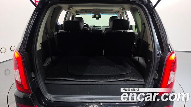 KG Mobility (SsangYong) Rexton W 2.0 4WD RX7 Prestige 2013 — фото 15