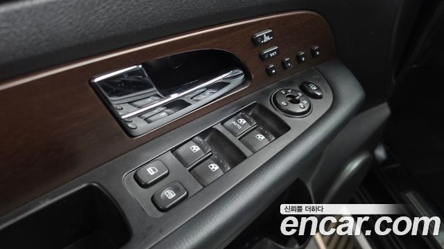 KG Mobility (SsangYong) Rexton W 2.0 4WD RX7 Prestige 2013 — фото 28