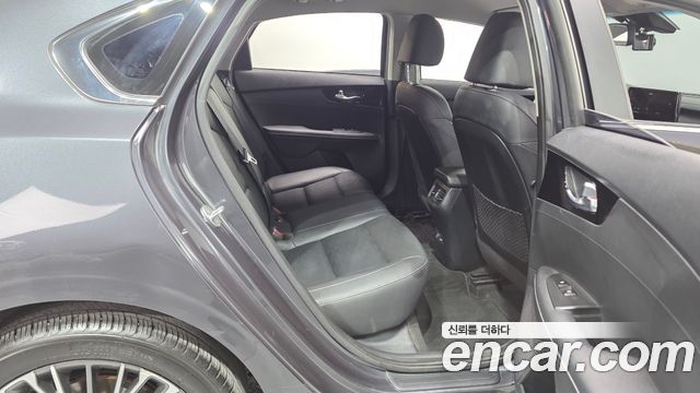 Kia K3 (II) 1.6 Noblesse 2022 — фото 15