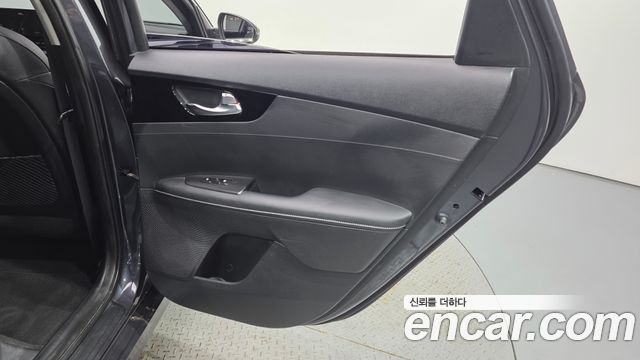 Kia K3 (II) 1.6 Noblesse 2022 — фото 31