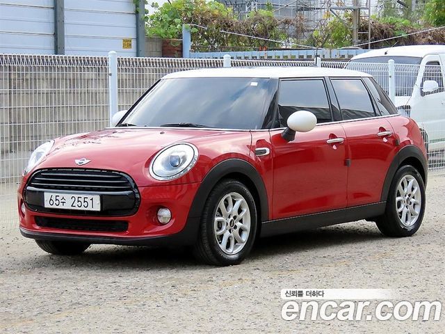 MINI Cooper 5Door HIGH 3rd