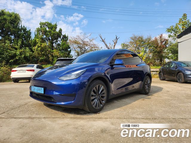 Tesla Model Y RWD 2024 — фото 1