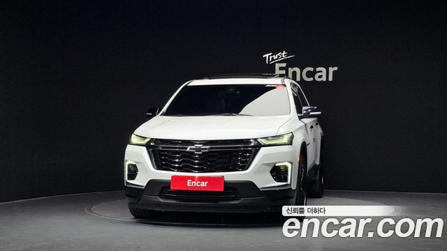 Chevrolet Traverse 3.6 AWD Redline 2022 — фото 3