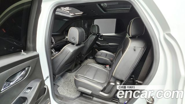 Chevrolet Traverse 3.6 AWD Redline 2022 — фото 17