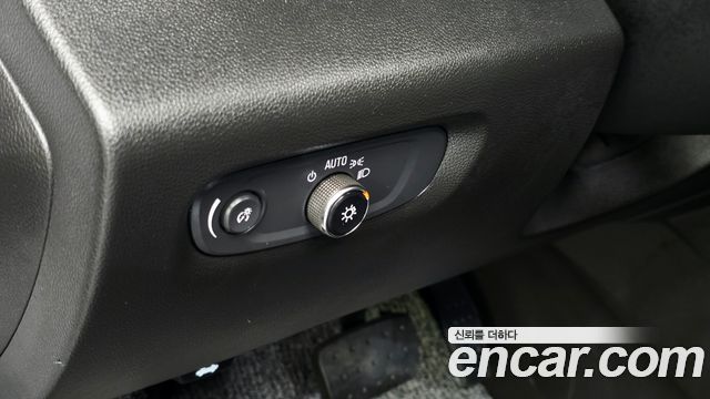 Chevrolet Traverse 3.6 AWD Redline 2022 — фото 18