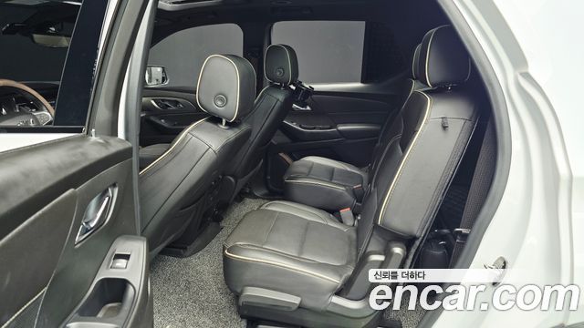 Chevrolet Traverse 3.6 AWD Redline 2022 — фото 26