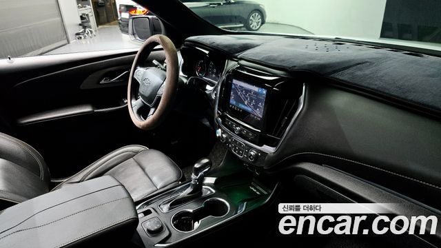 Chevrolet Traverse 3.6 AWD Redline 2022 — фото 32