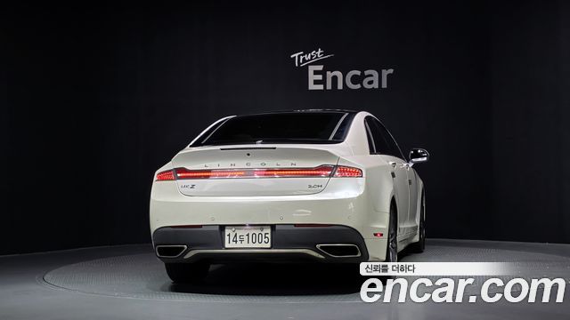 Lincoln MKZ Hybrid 2nd 2018 — фото 4