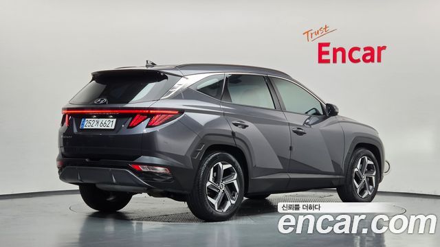Hyundai Tucson (NX4) Gasoline 1.6 Turbo 2WD Inspiration 2023 — фото 2