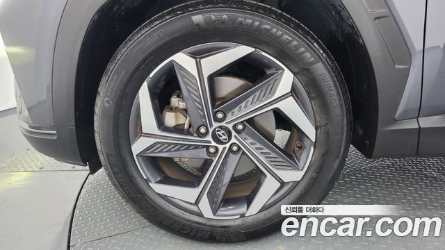 Hyundai Tucson (NX4) Gasoline 1.6 Turbo 2WD Inspiration 2023 — фото 5