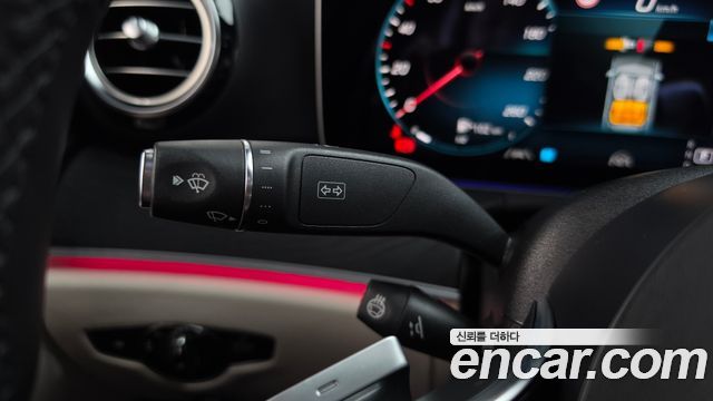 Mercedes-Benz E-Class (W213) E250 AMG Line 2023 — фото 20