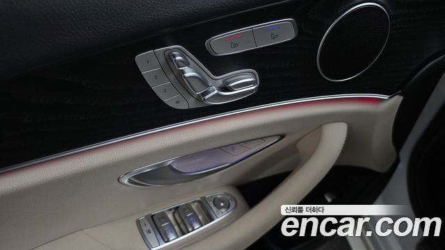 Mercedes-Benz E-Class (W213) E250 AMG Line 2023 — фото 27