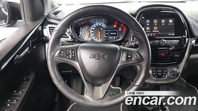 Chevrolet Spark Red Pick Edition 2021 — фото 13