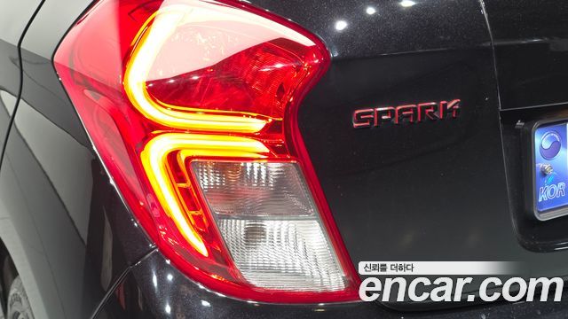 Chevrolet Spark Red Pick Edition 2021 — фото 23