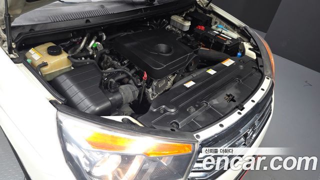 KG Mobility (SsangYong) Korando Turismo 4WD GT 9-seater 2014 — фото 6
