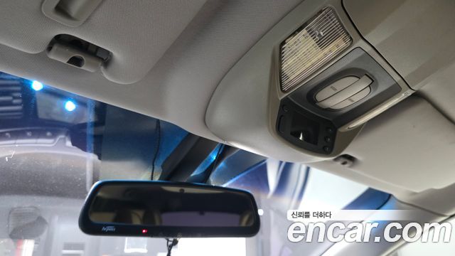 KG Mobility (SsangYong) Korando Turismo 4WD GT 9-seater 2014 — фото 19