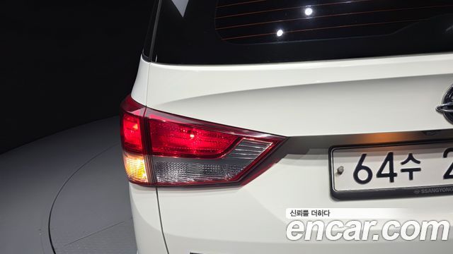 KG Mobility (SsangYong) Korando Turismo 4WD GT 9-seater 2014 — фото 23