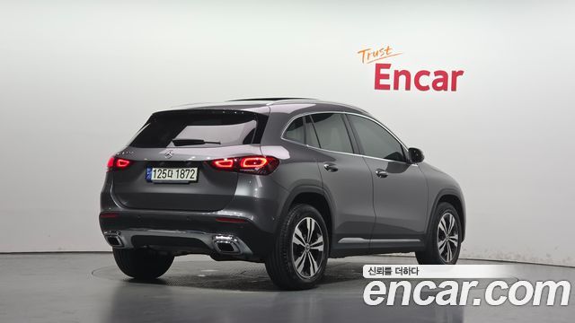 Mercedes-Benz GLA-Class (H247) GLA220 2021 — фото 2