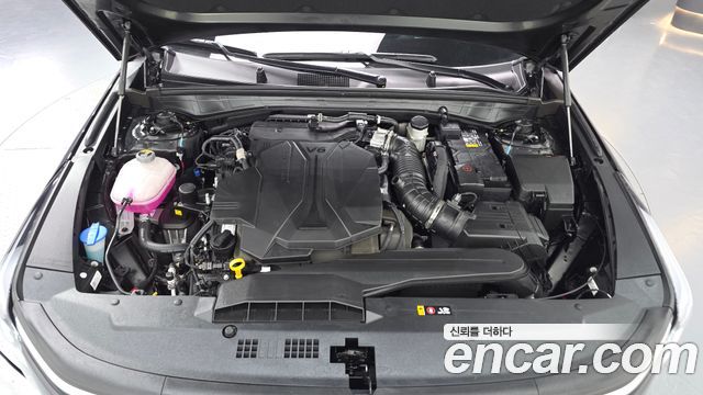 Kia K8 3.5 Gasoline 4WD Signature 2025 — фото 6