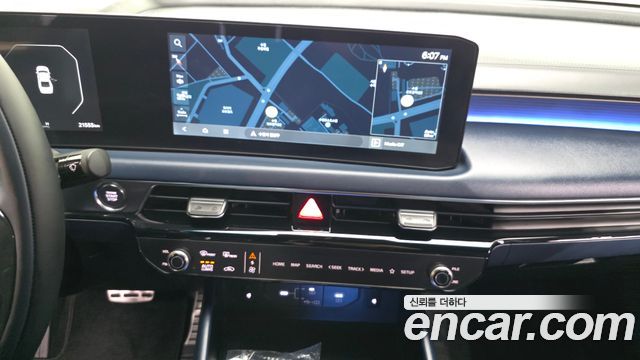 Kia K8 3.5 Gasoline 4WD Signature 2025 — фото 13