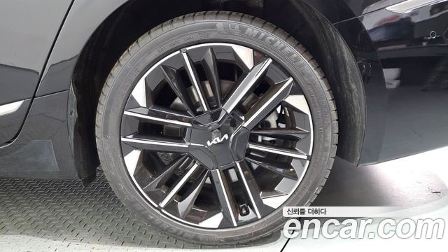 Kia K8 3.5 Gasoline 4WD Signature 2025 — фото 21